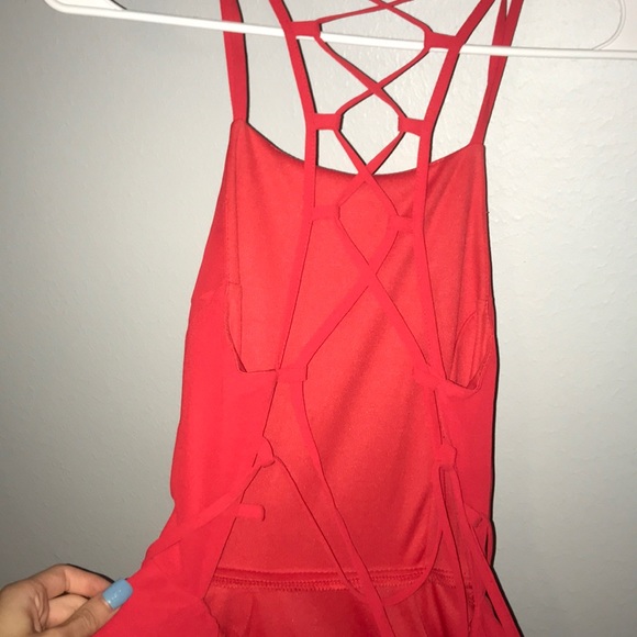 red dress - Picture 3 of 5